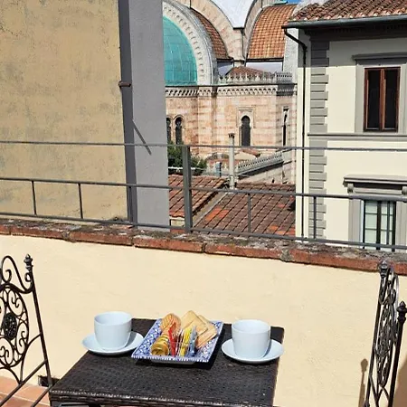 Apartment Sunny With Roof Patio Florence